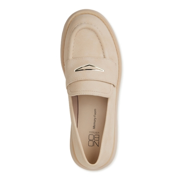 Womens No Boundaries Lug Slip-on Loafers - Picture 4 of 11